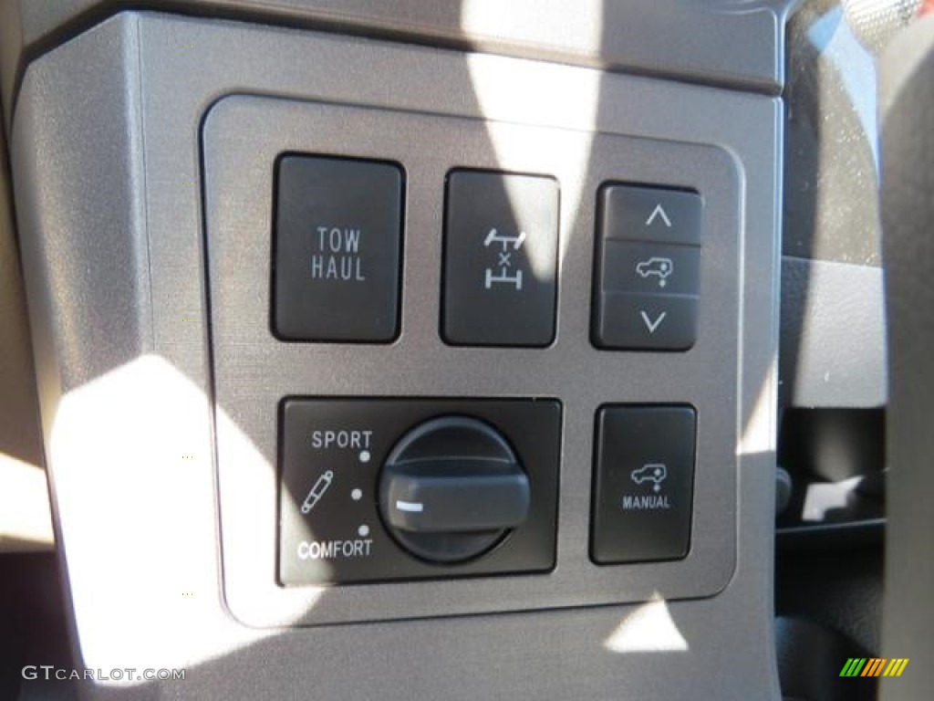 2017 Toyota Sequoia Platinum 4x4 Controls Photo #116590243