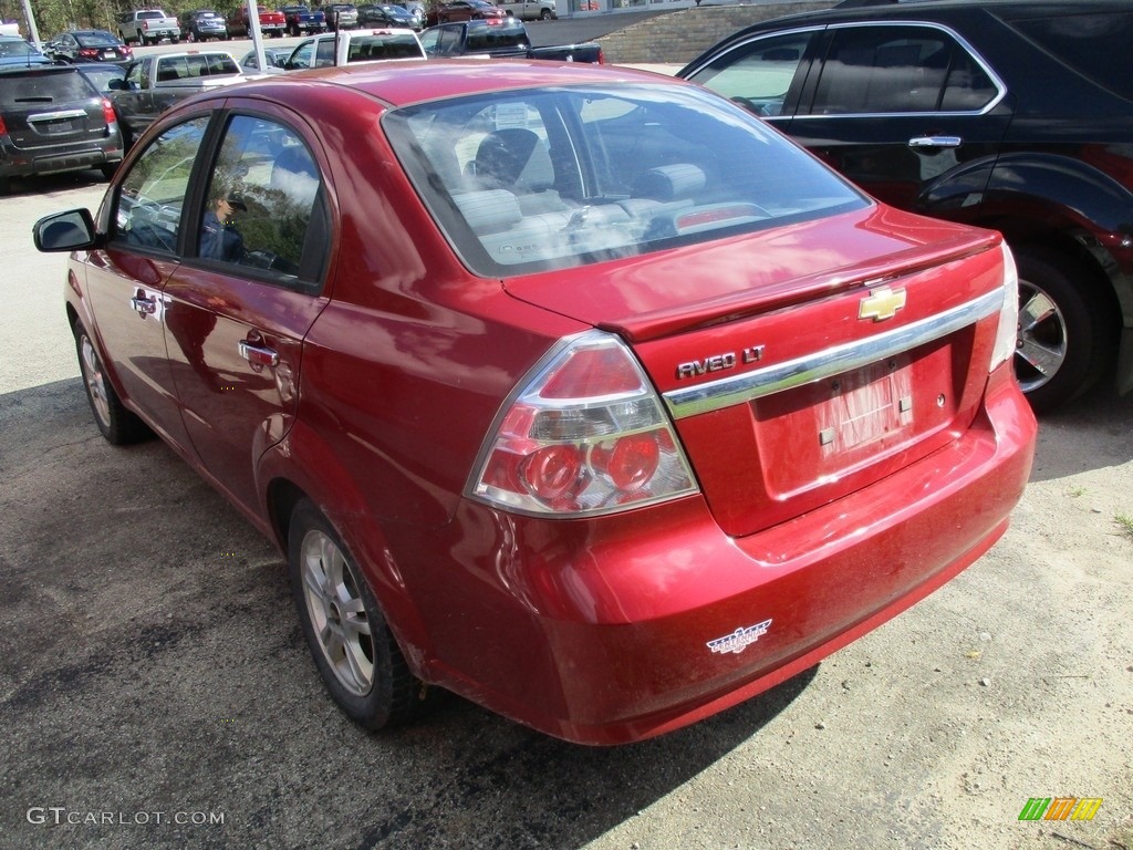 2011 Aveo LT Sedan - Victory Red / Charcoal photo #4