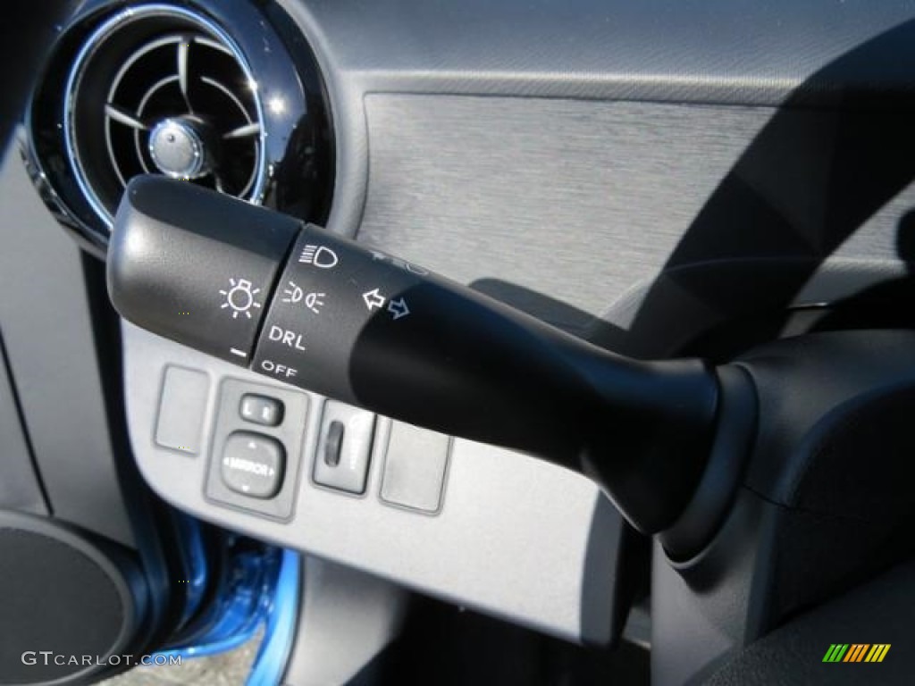 2016 Prius c Two - Blue Streak Metallic / Ash/Black photo #16