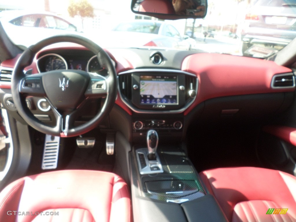 2015 Ghibli S Q4 - Bianco (White) / Nero/Rosso photo #21