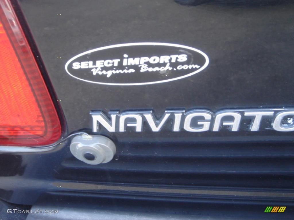 1999 Navigator 4x4 - Black Clearcoat / Medium Graphite photo #24