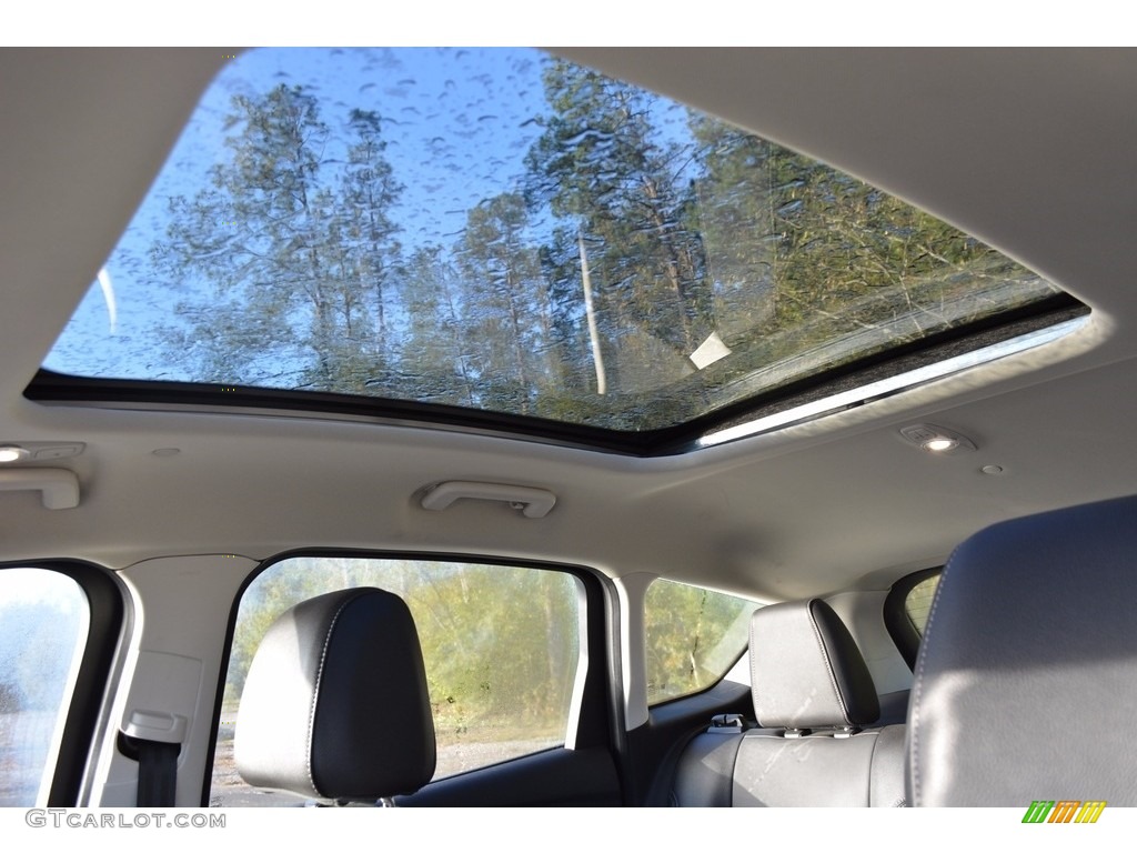2015 C-Max Hybrid SEL - Ingot Silver Metallic / Charcoal Black photo #13