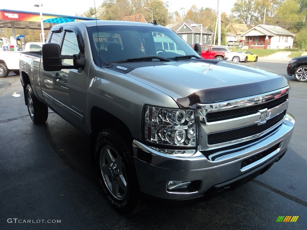 2011 Silverado 2500HD LT Extended Cab 4x4 - Sheer Silver Metallic / Ebony photo #5