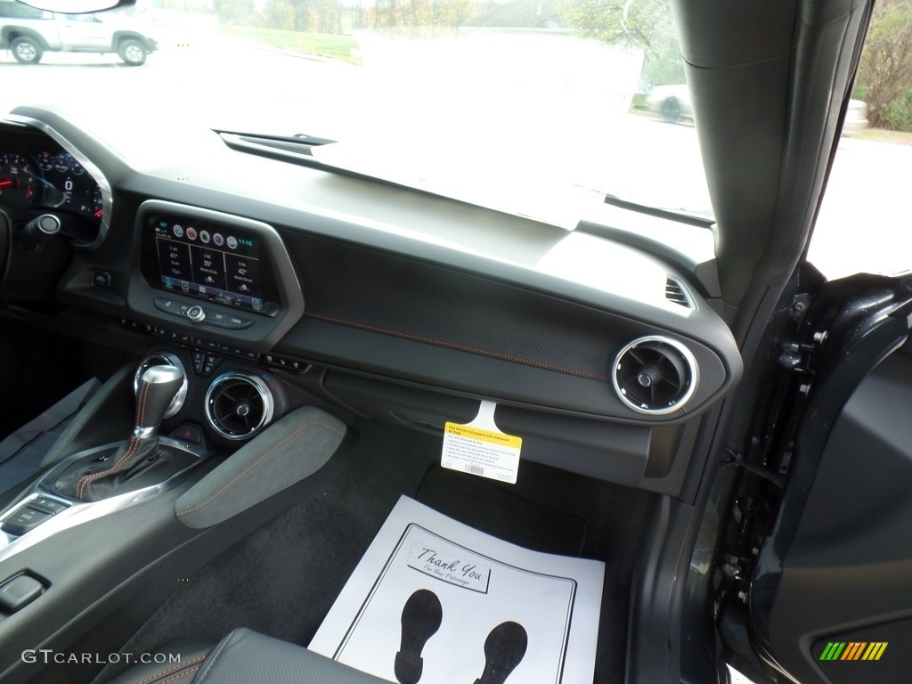2017 Chevrolet Camaro SS Convertible 50th Anniversary 50th Anniversary Jet Black/Dark Gray Dashboard Photo #116621069