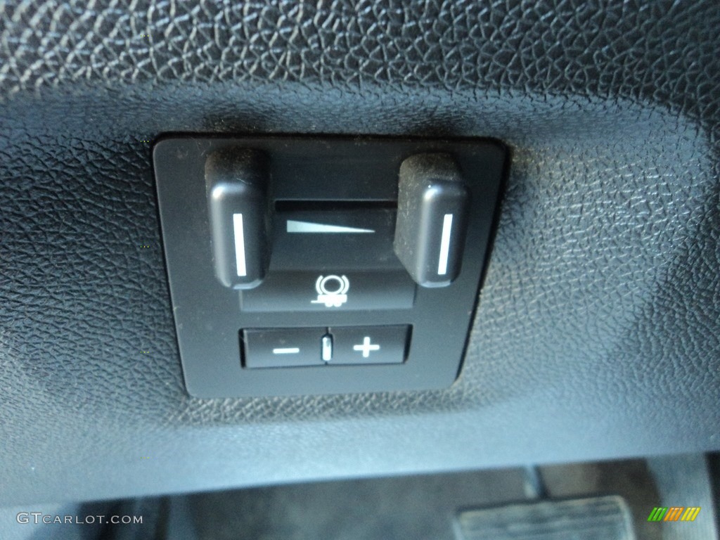 2011 Silverado 2500HD LT Extended Cab 4x4 - Sheer Silver Metallic / Ebony photo #13