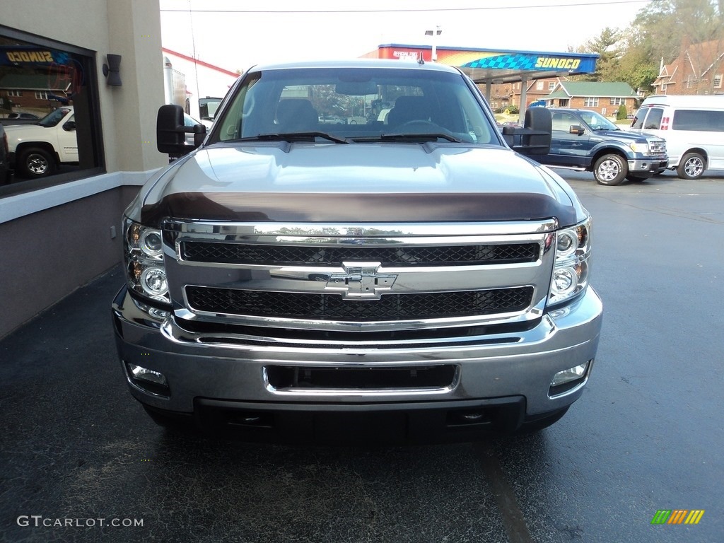 2011 Silverado 2500HD LT Extended Cab 4x4 - Sheer Silver Metallic / Ebony photo #27