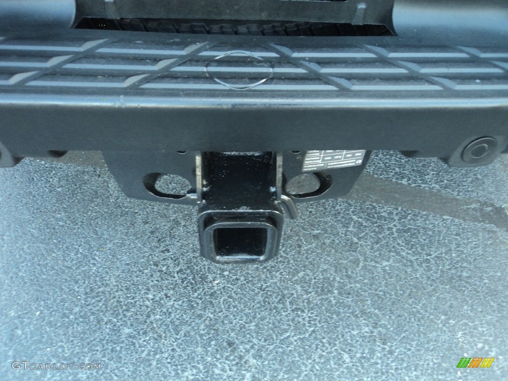 2011 Silverado 2500HD LT Extended Cab 4x4 - Sheer Silver Metallic / Ebony photo #35