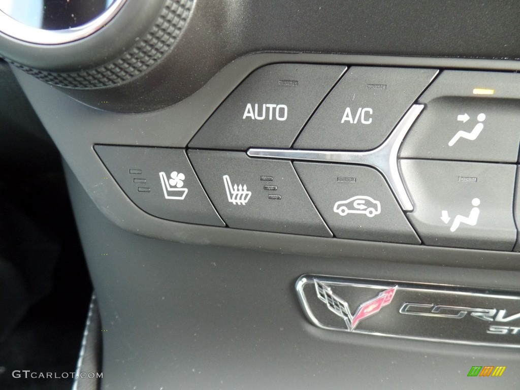 2017 Chevrolet Corvette Stingray Coupe Controls Photo #116622161