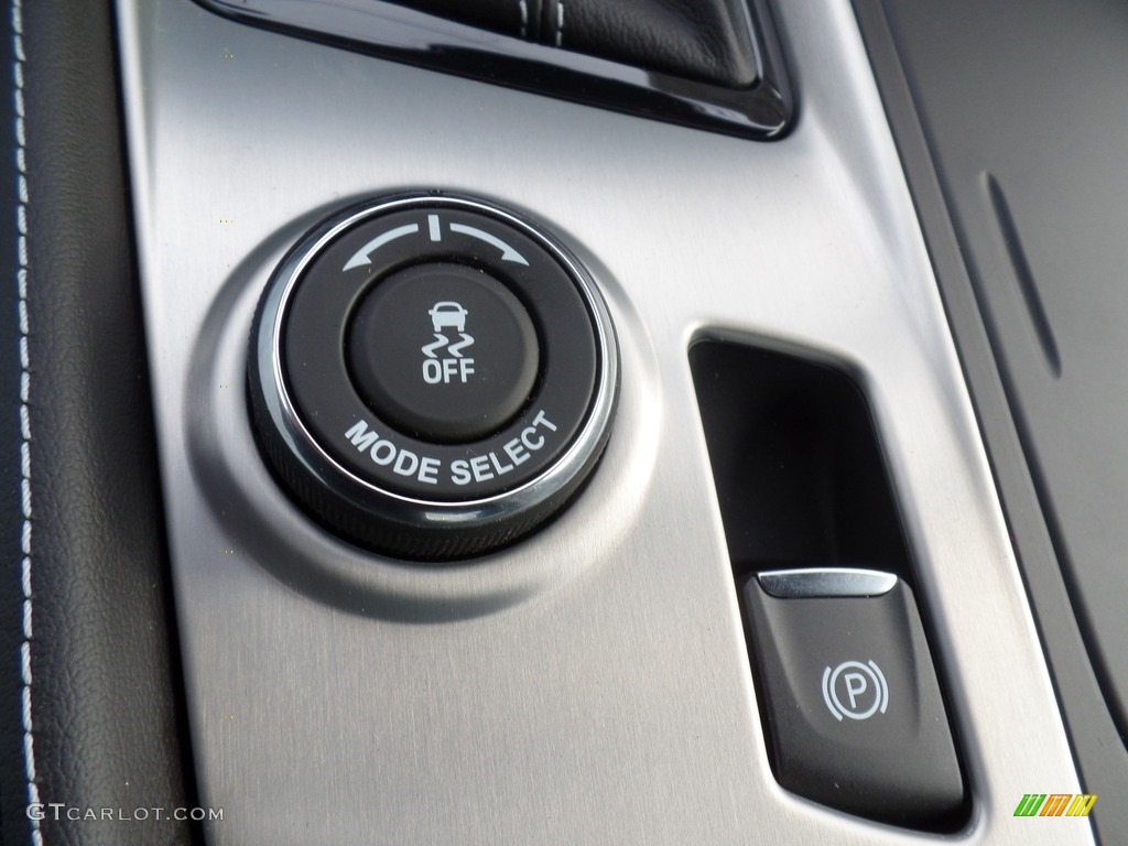 2017 Chevrolet Corvette Stingray Coupe Controls Photo #116622317