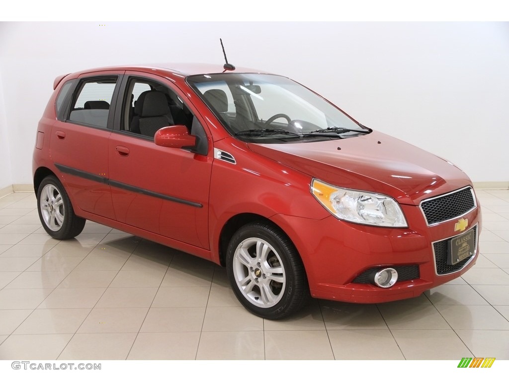 2010 Aveo Aveo5 LT - Sport Red / Charcoal photo #1