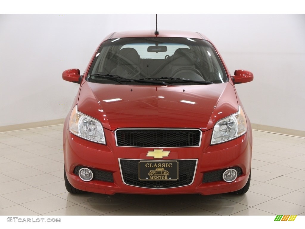 2010 Aveo Aveo5 LT - Sport Red / Charcoal photo #2