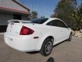 2009 Summit White Pontiac G5   photo #8