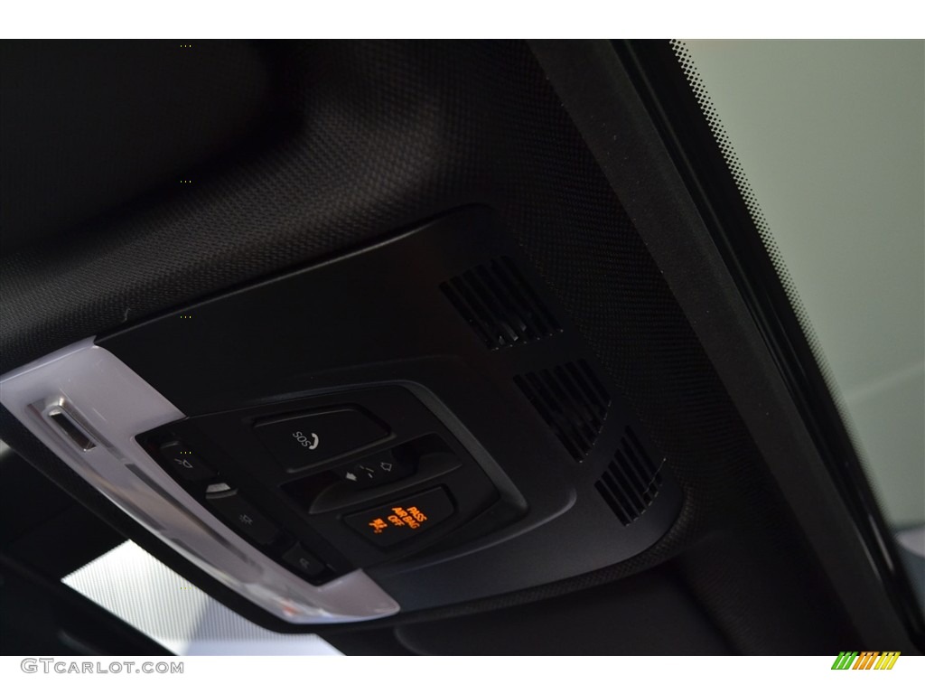 2017 3 Series 340i Sedan - Glacier Silver Metallic / Black photo #13