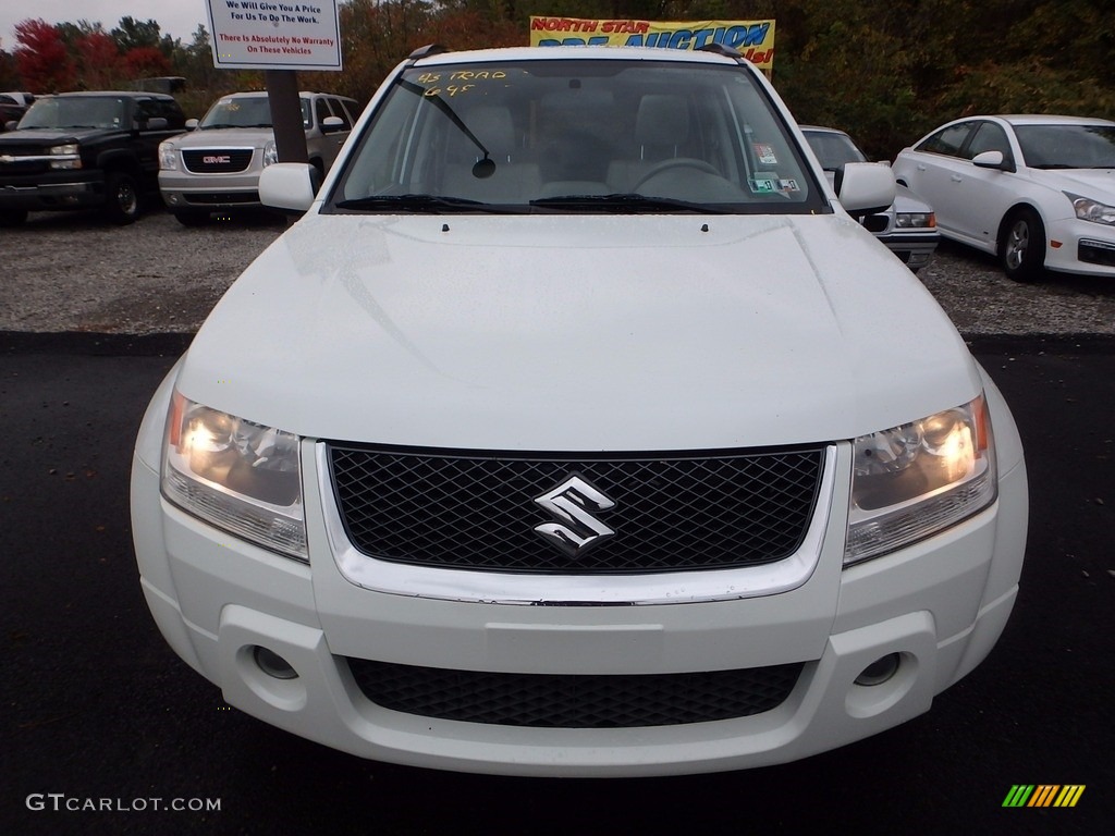 2008 Grand Vitara Luxury 4x4 - White Water Pearl / Beige photo #6