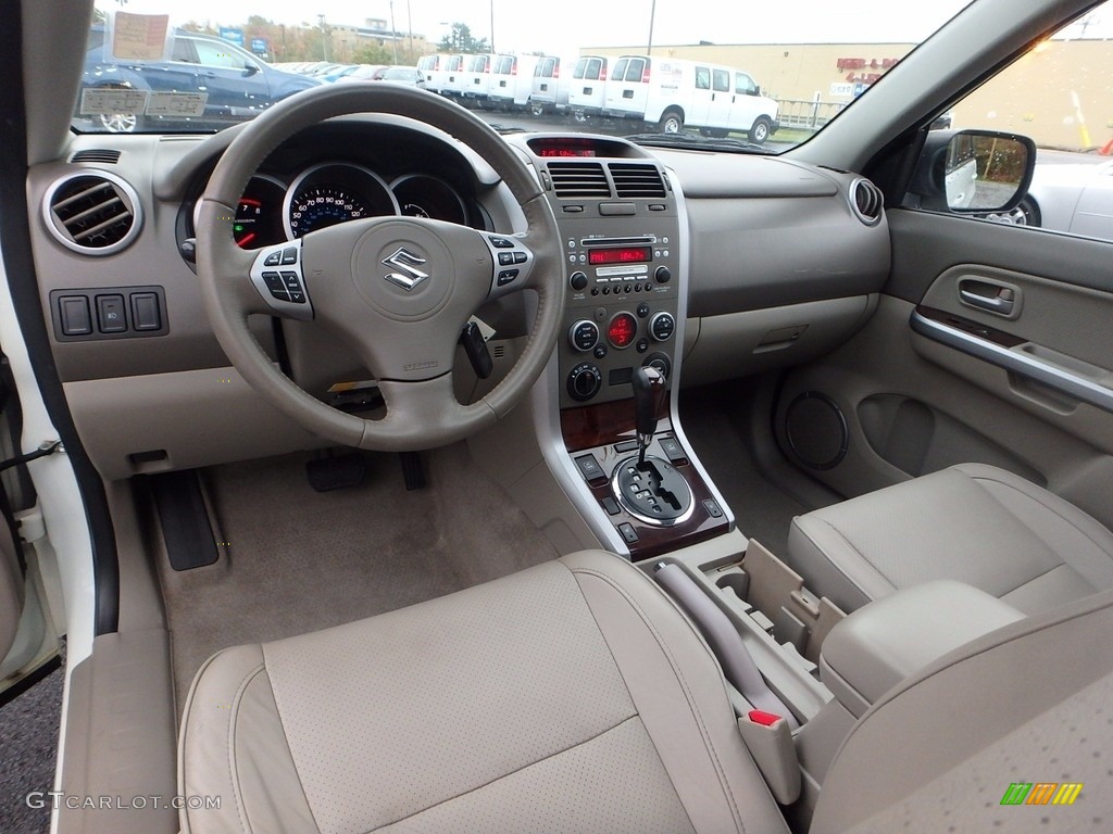 2008 Suzuki Grand Vitara Luxury 4x4 Interior Color Photos