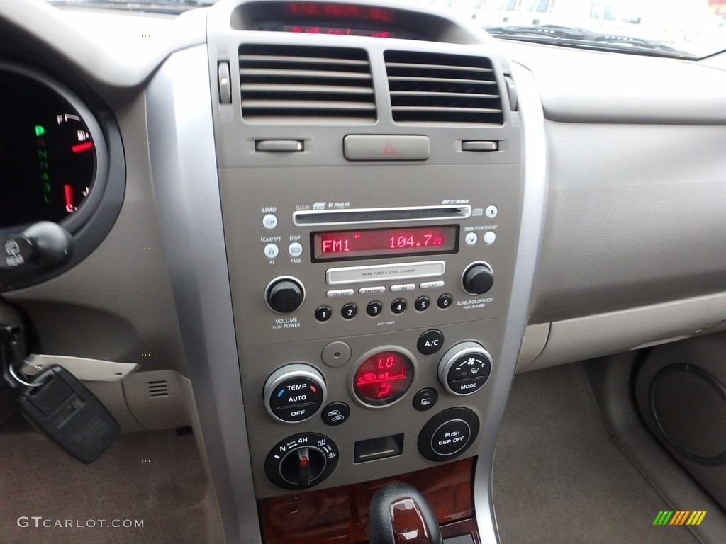 2008 Grand Vitara Luxury 4x4 - White Water Pearl / Beige photo #13