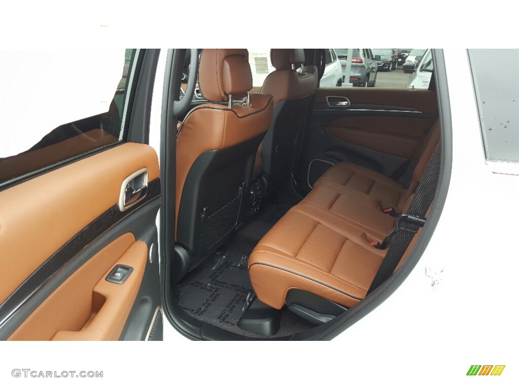 2017 Jeep Grand Cherokee Summit 4x4 Rear Seat Photo #116640755