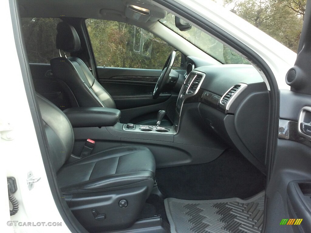 2011 Grand Cherokee Laredo X Package 4x4 - Stone White / Dark Graystone/Medium Graystone photo #13