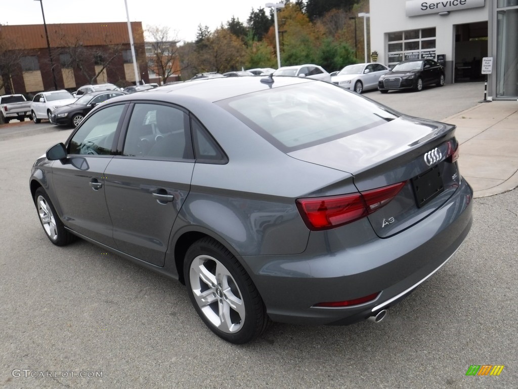 2017 A3 2.0 Premium quttaro - Monsoon Gray Metallic / Black photo #14