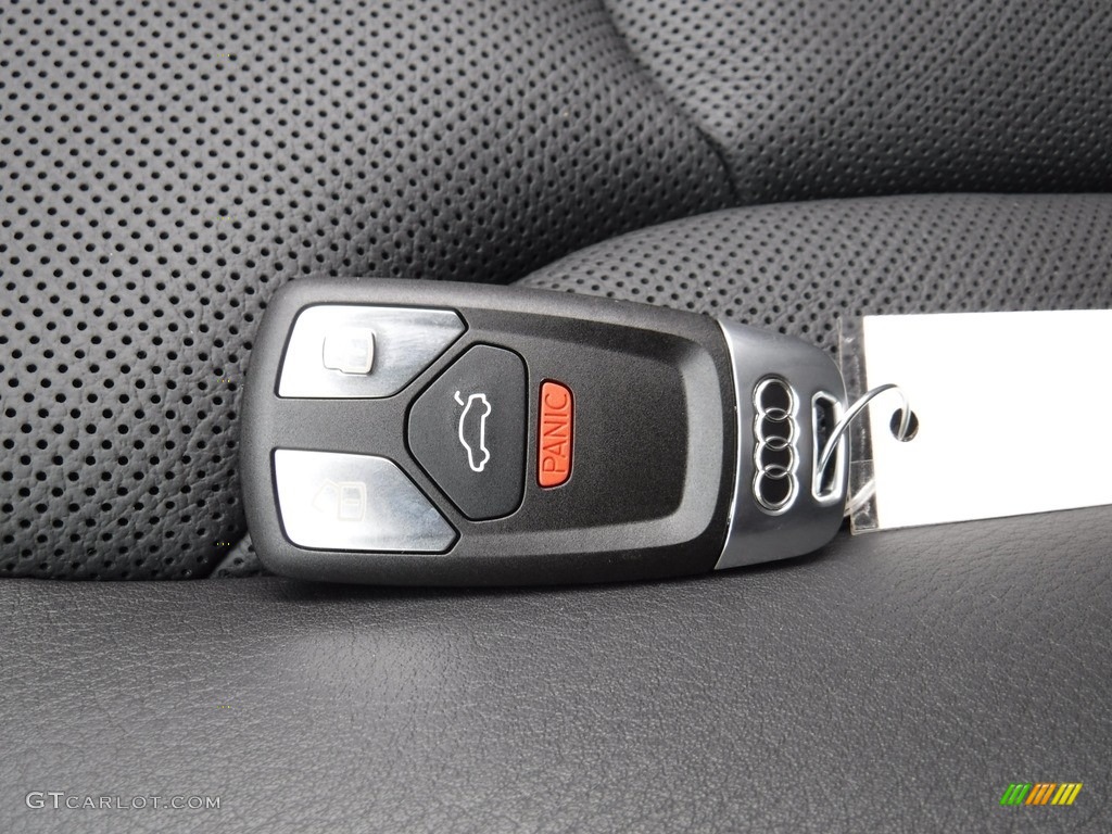 2017 Audi Q7 3.0T quattro Prestige Keys Photos