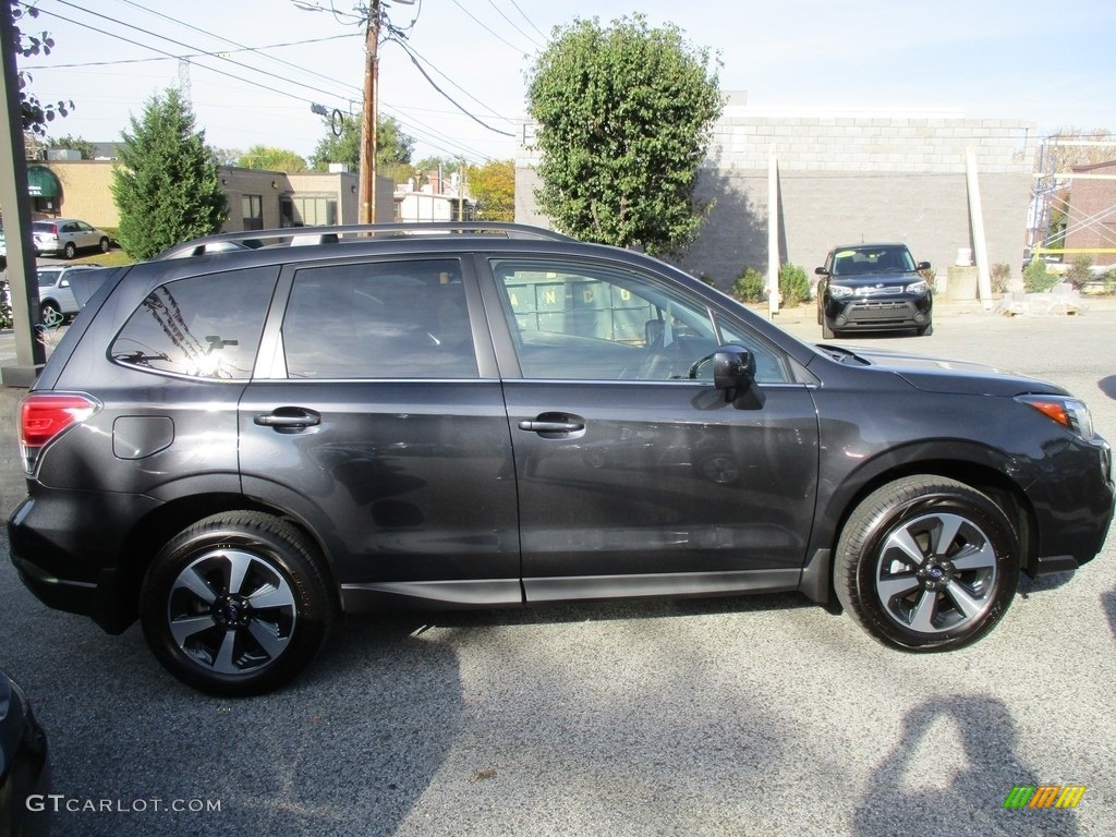 2017 Forester 2.5i Limited - Dark Gray Metallic / Gray photo #7