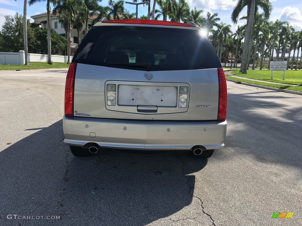 2004 SRX V6 - Light Platinum Metallic / Light Gray photo #6