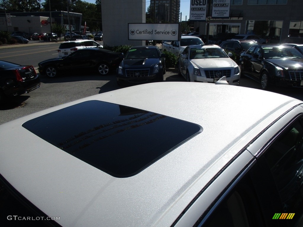 2011 DTS Luxury - White Diamond Tricoat / Shale/Cocoa Accents photo #29