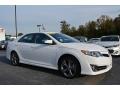 Super White - Camry SE Photo No. 1