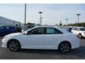 Super White - Camry SE Photo No. 6