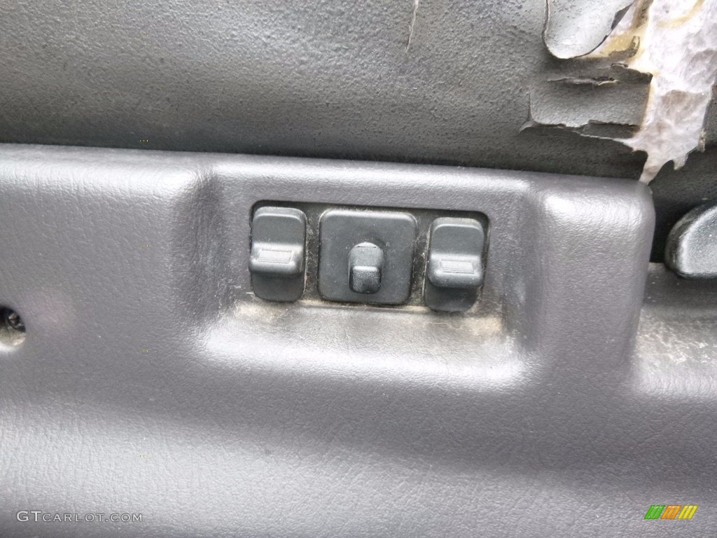 1999 Cherokee Sport 4x4 - Forest Green Pearl / Agate photo #16