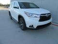 Blizzard Pearl - Highlander XLE Photo No. 1