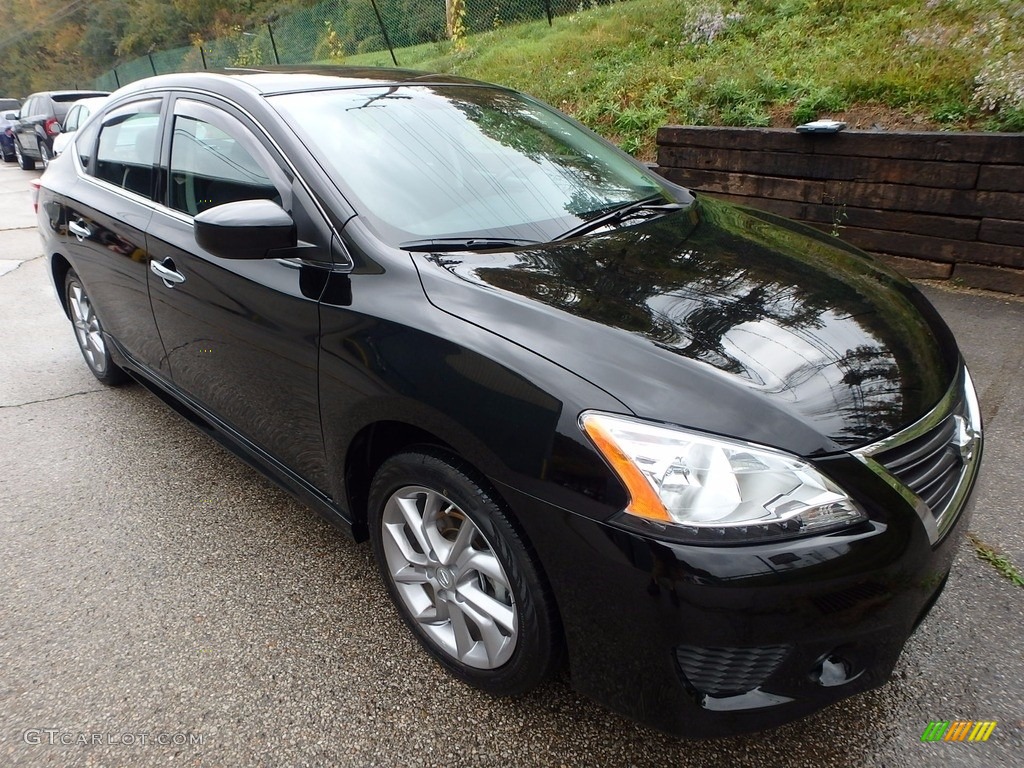 2014 Sentra SR - Super Black / Charcoal photo #8