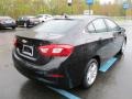 Mosaic Black Metallic - Cruze LT Photo No. 6