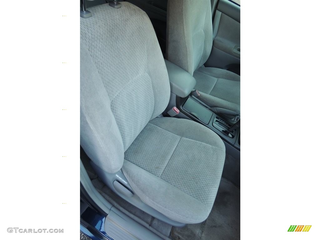 2003 Camry LE - Catalina Blue Metallic / Stone photo #13