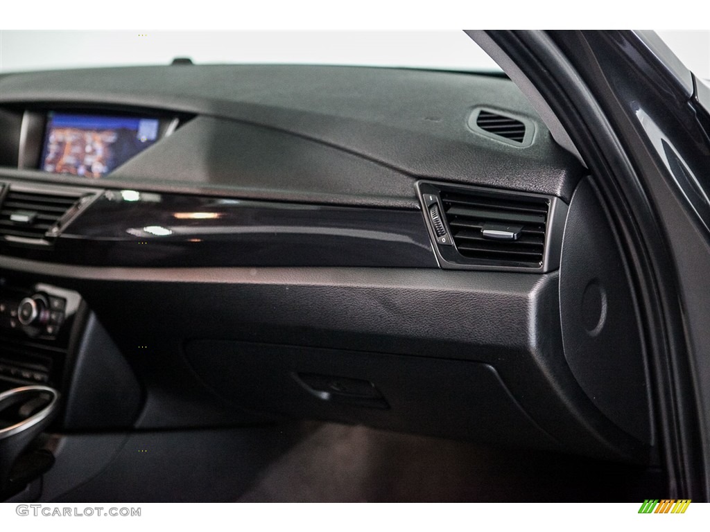 2013 X1 xDrive 35i - Mineral Grey Metallic / Black photo #23