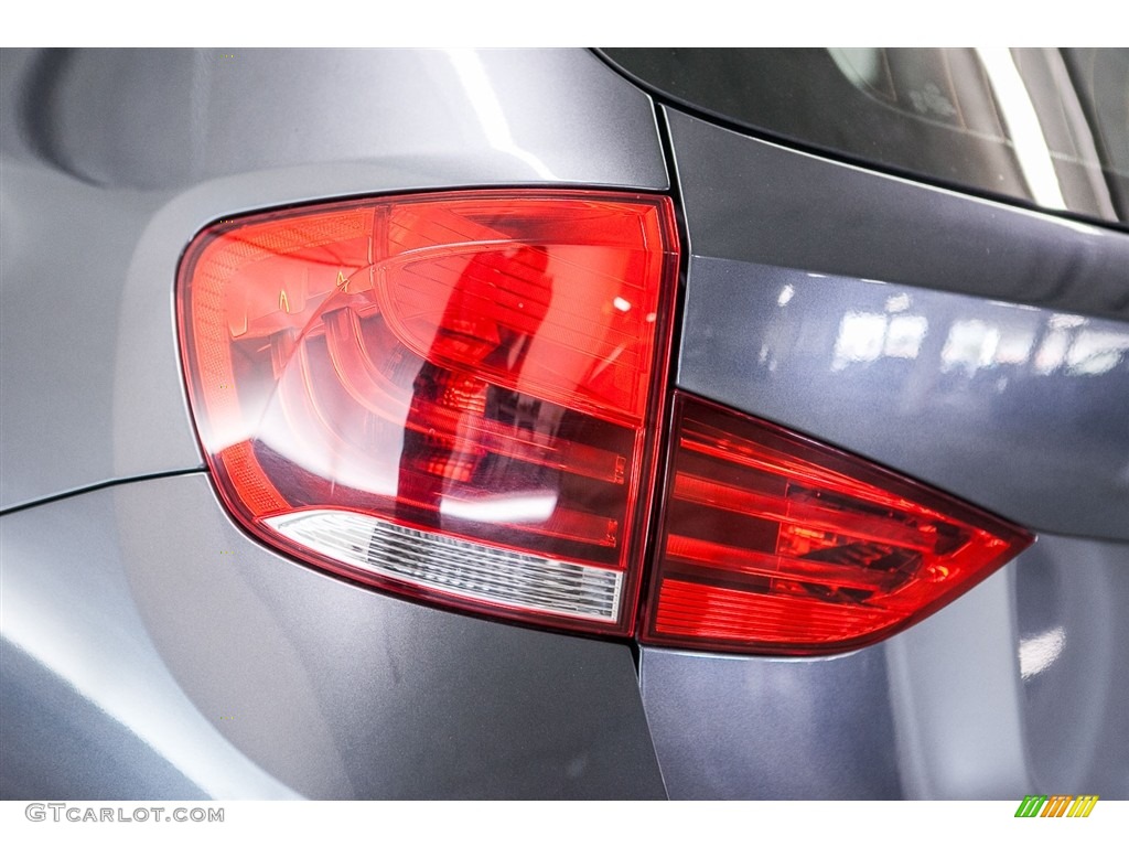 2013 X1 xDrive 35i - Mineral Grey Metallic / Black photo #29