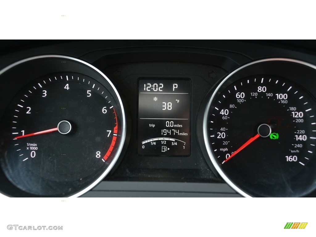 2016 Volkswagen Jetta SE Gauges Photos