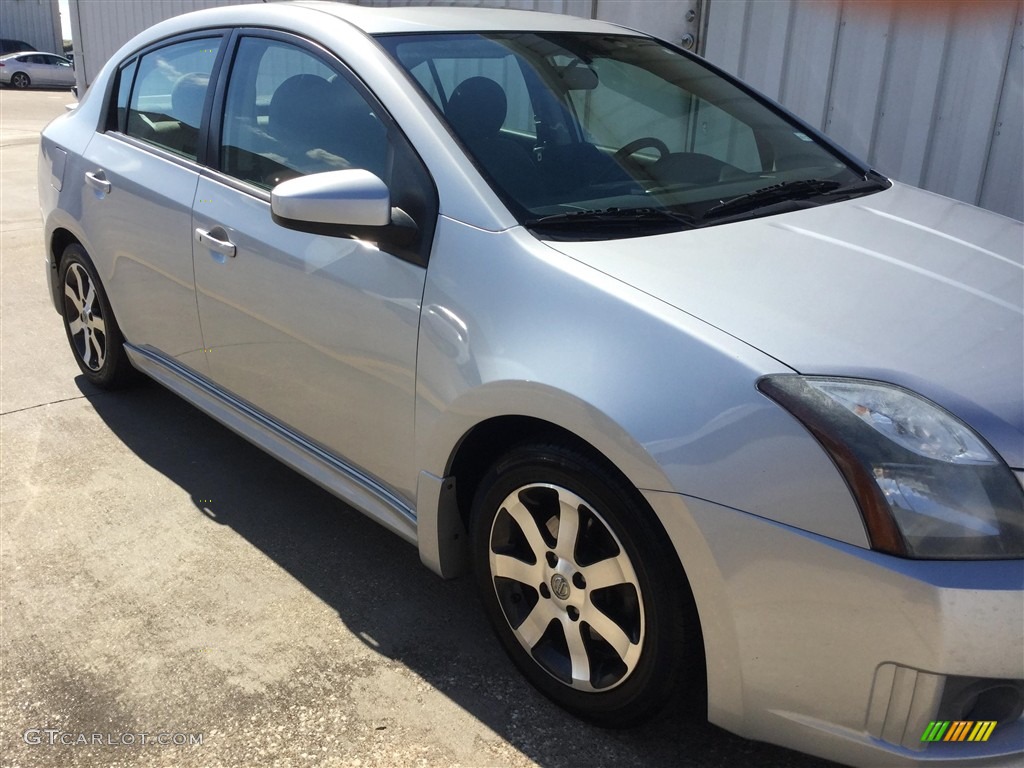 2012 Sentra 2.0 SR - Brilliant Silver Metallic / Charcoal photo #1