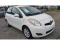 Polar White - Yaris 3 Door Liftback Photo No. 3