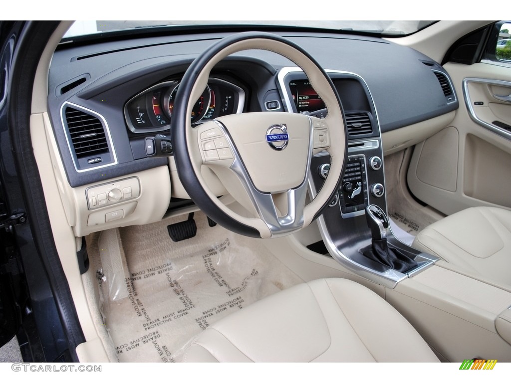 Beige Interior 2016 Volvo XC60 T5 Drive-E Photo #116680032