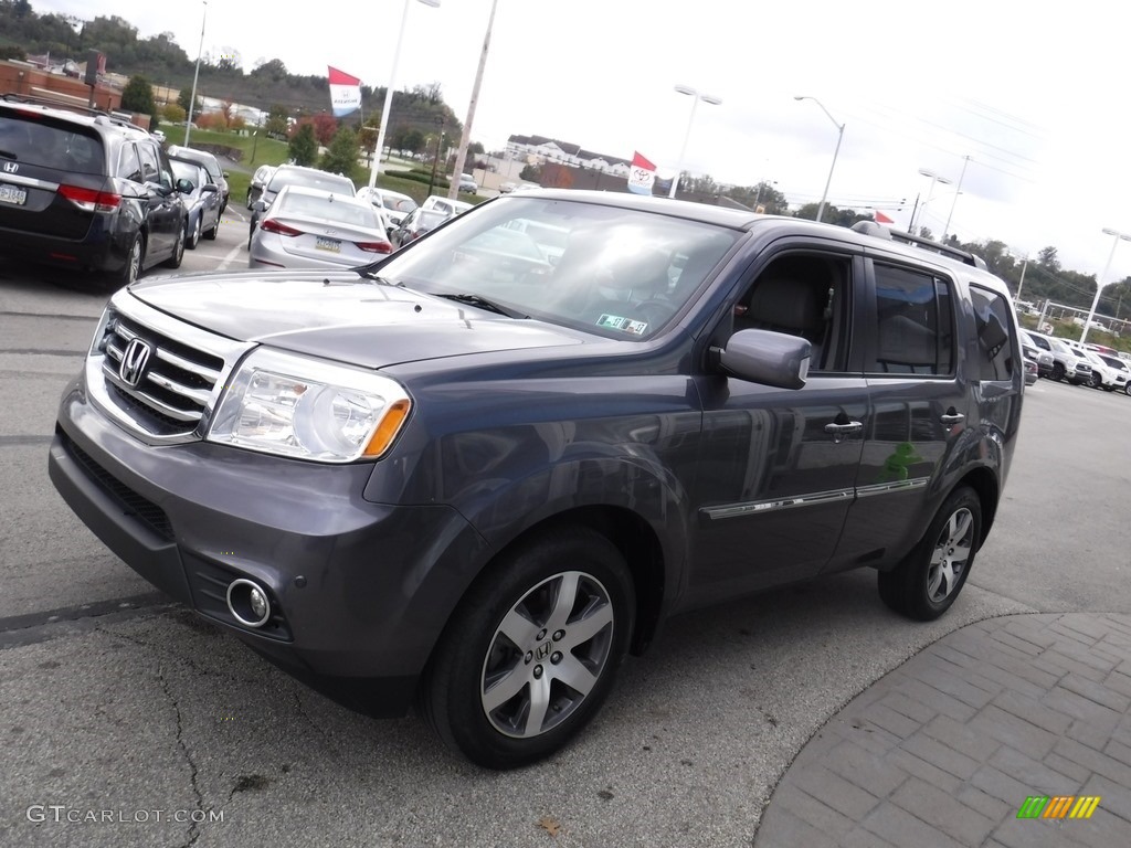 2015 Pilot Touring 4WD - Modern Steel Metallic / Gray photo #6