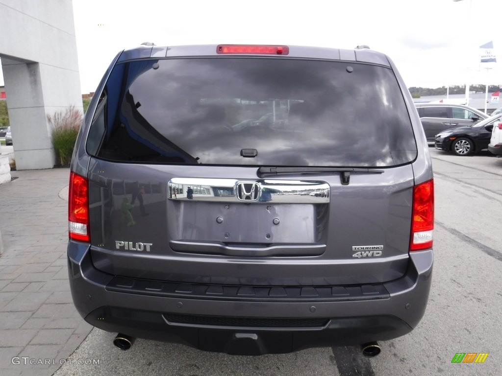 2015 Pilot Touring 4WD - Modern Steel Metallic / Gray photo #9