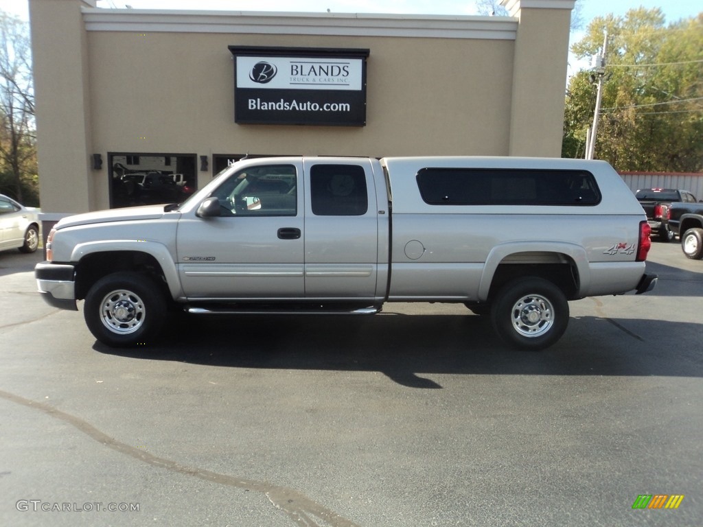 2005 Silverado 2500HD LT Extended Cab 4x4 - Silver Birch Metallic / Dark Charcoal photo #1