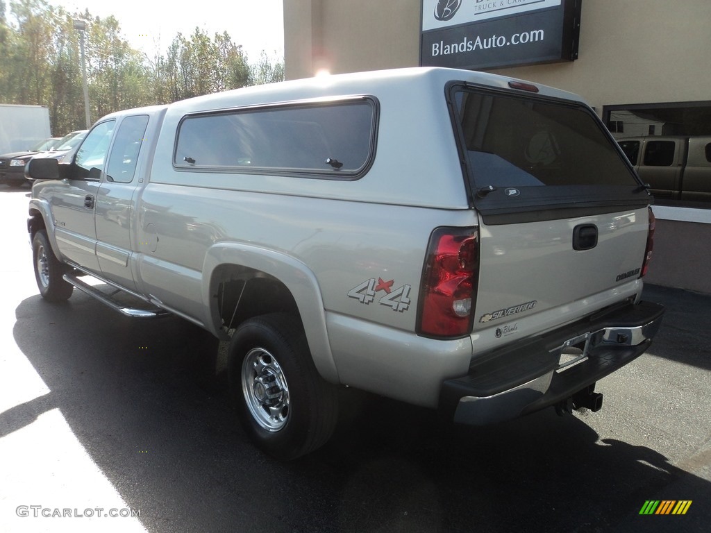 2005 Silverado 2500HD LT Extended Cab 4x4 - Silver Birch Metallic / Dark Charcoal photo #3