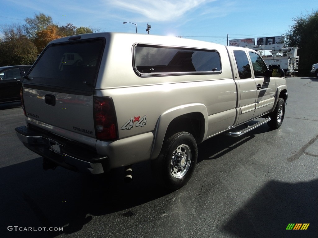 2005 Silverado 2500HD LT Extended Cab 4x4 - Silver Birch Metallic / Dark Charcoal photo #4