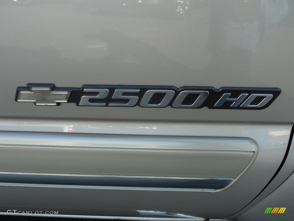 2005 Silverado 2500HD LT Extended Cab 4x4 - Silver Birch Metallic / Dark Charcoal photo #30