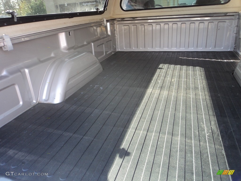 2005 Silverado 2500HD LT Extended Cab 4x4 - Silver Birch Metallic / Dark Charcoal photo #37