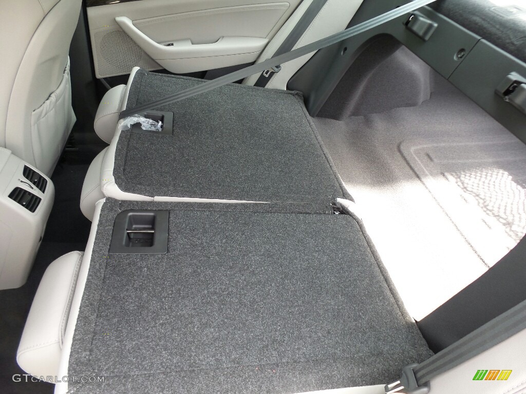 2017 Hyundai Sonata Limited Rear Seat Photos