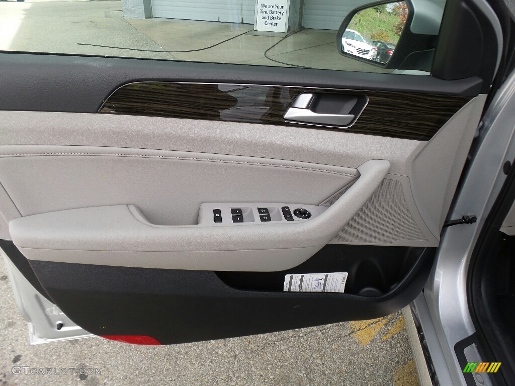 2017 Hyundai Sonata Limited Gray Door Panel Photo #116687613