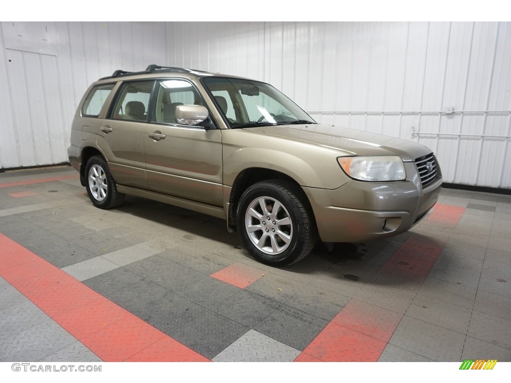 2008 Forester 2.5 X - Topaz Gold Metallic / Desert Beige photo #5